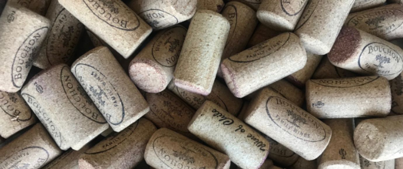El corcho y su Papel en la Conservación del Vino – Bouchon